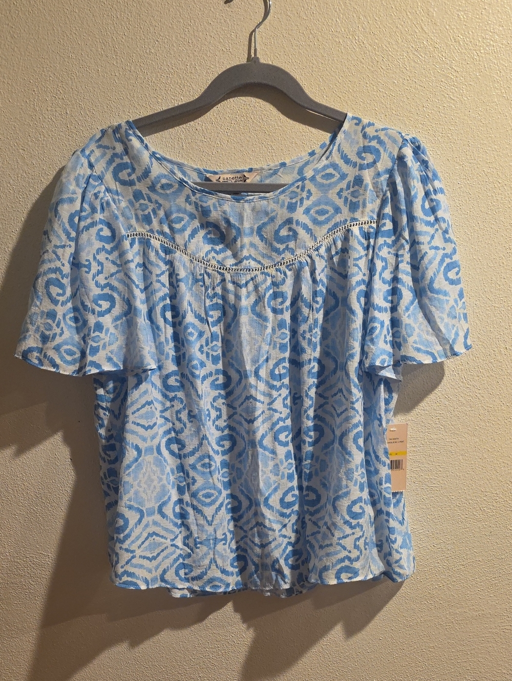 NWT Nanette Lepore Semi Sheer Lightweight Top